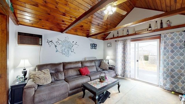 14 Jones Ave, Pawtucket, RI 02861