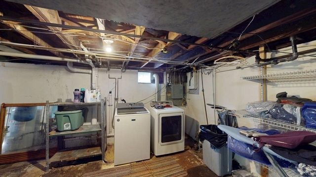 14 Jones Ave, Pawtucket, RI 02861