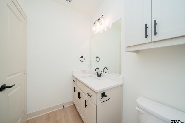 392 Alexander Street, Kilgore, TX 75662