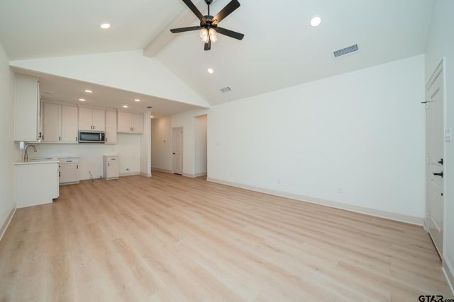 392 Alexander Street, Kilgore, TX 75662