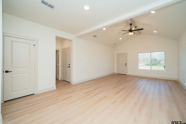 392 Alexander Street, Kilgore, TX 75662