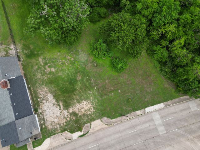 654 S Corinth Street Road, Dallas, TX 75203