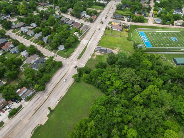 654 S Corinth Street Road, Dallas, TX 75203