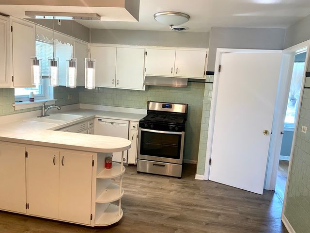 9101 Tulley Avenue, Oak Lawn, IL 60453