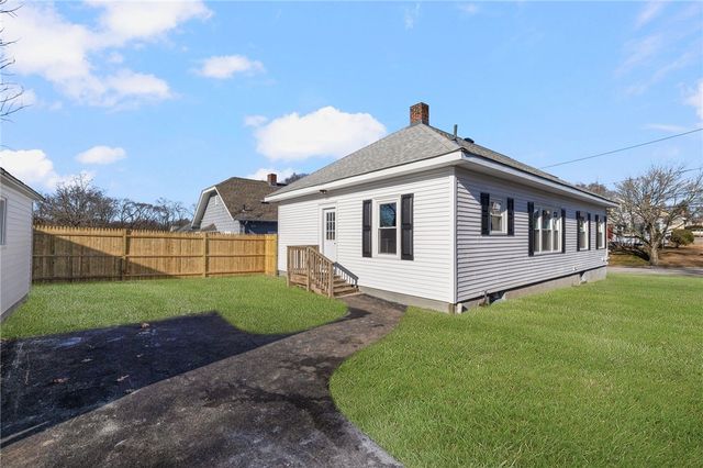 96 Mason Avenue, Cranston, RI 02910