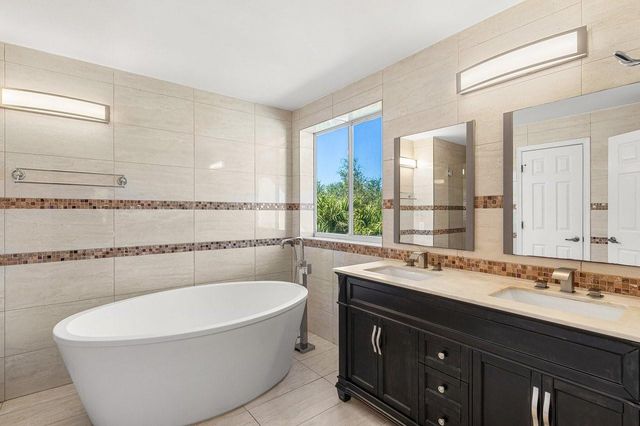 1325 Camellia Circle, Weston, FL 33326