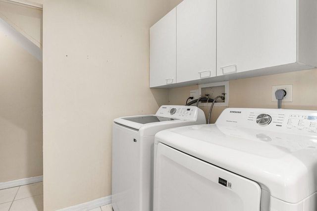 1325 Camellia Circle, Weston, FL 33326