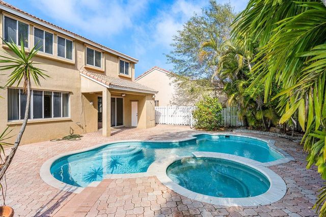 1325 Camellia Circle, Weston, FL 33326
