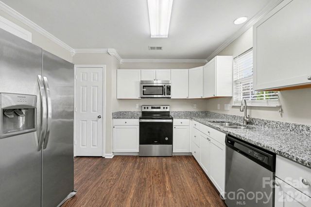 4540 NE Canipe Drive 188, Charlotte, NC 28269