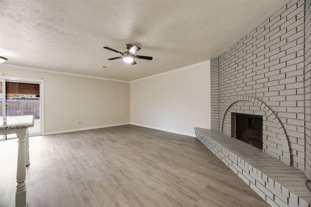 5612 Pearce Street, The Colony, TX 75056