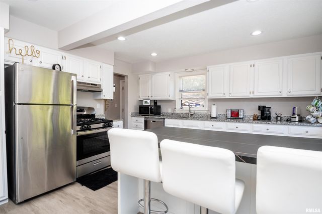 2809 N MISSOURI Avenue, Peoria, IL 61603