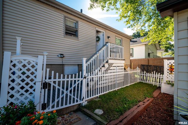 2809 N MISSOURI Avenue, Peoria, IL 61603