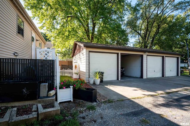 2809 N MISSOURI Avenue, Peoria, IL 61603