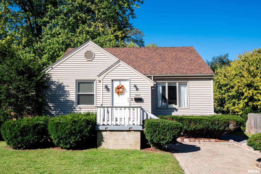 2809 N MISSOURI Avenue, Peoria, IL 61603