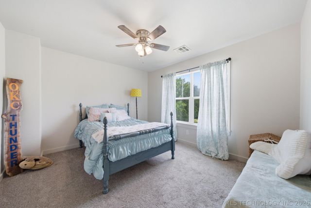 14252 E Lake Drive, Claremore, OK 74017