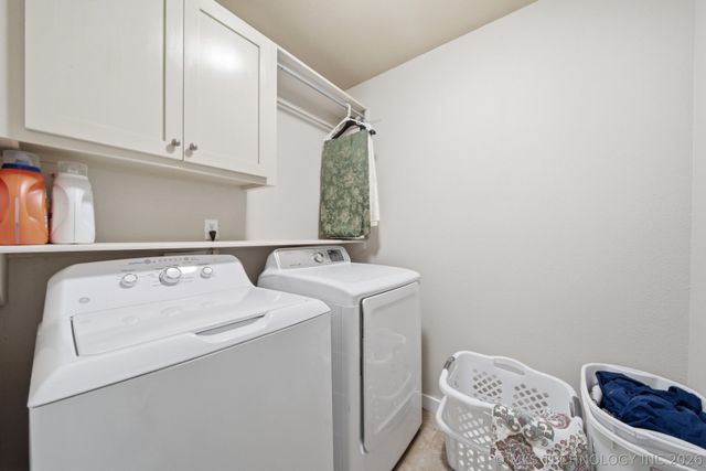 14252 E Lake Drive, Claremore, OK 74017
