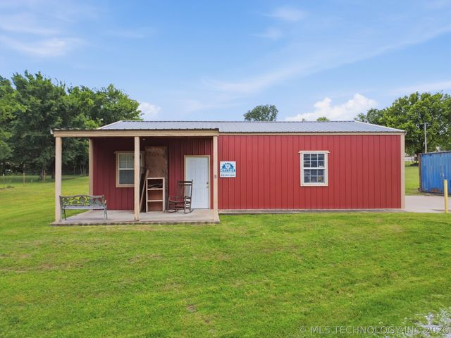 14252 E Lake Drive, Claremore, OK 74017