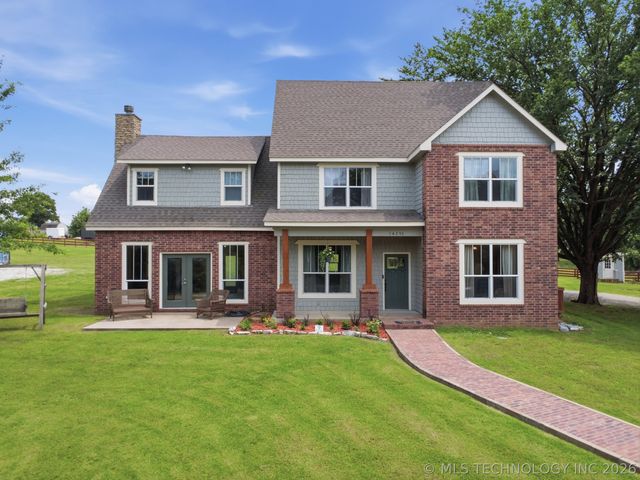 14252 E Lake Drive, Claremore, OK 74017