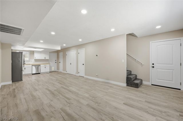 5626 West Lake Mead Boulevard, Las Vegas, NV 89108