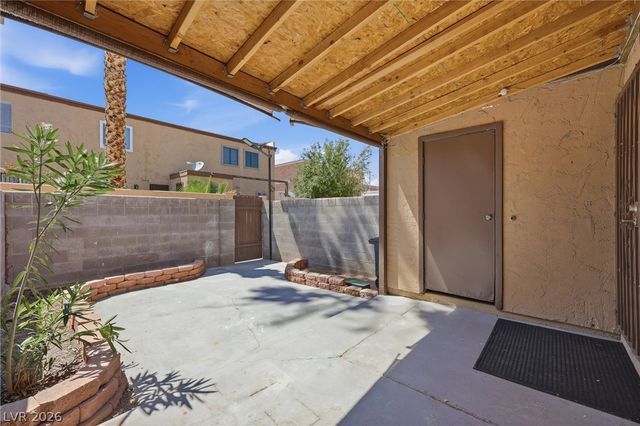 5626 West Lake Mead Boulevard, Las Vegas, NV 89108