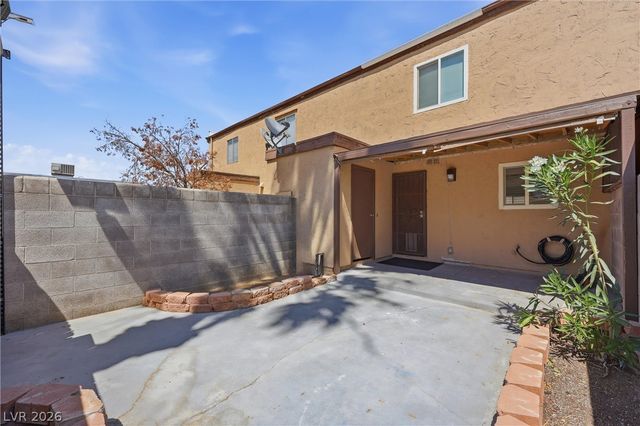 5626 West Lake Mead Boulevard, Las Vegas, NV 89108