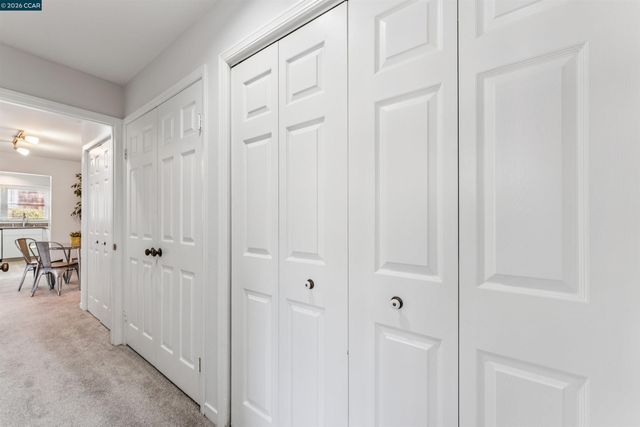 405 Centre Ct, Alameda, CA 94502