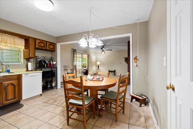 4475 Campton Road, Stanton, KY 40380