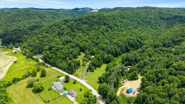 4475 Campton Road, Stanton, KY 40380