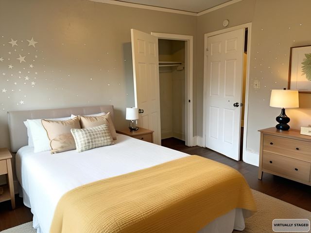 1898 E MCLEMORE AVE, Memphis, TN 38114