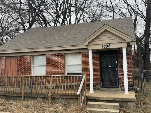 1898 E MCLEMORE AVE, Memphis, TN 38114