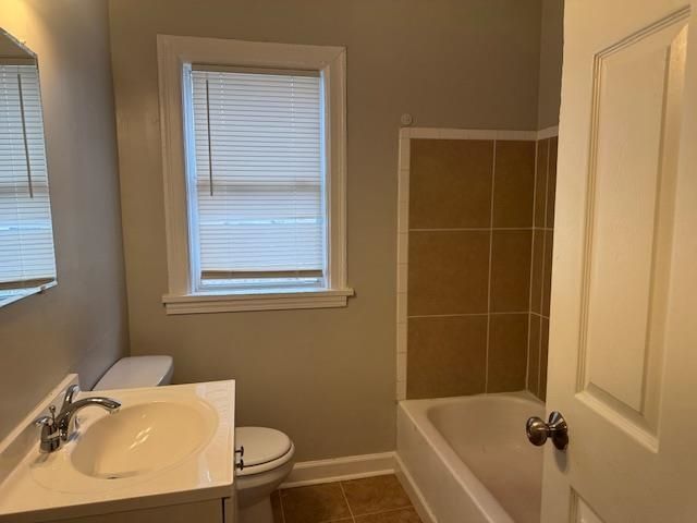 1898 E MCLEMORE AVE, Memphis, TN 38114