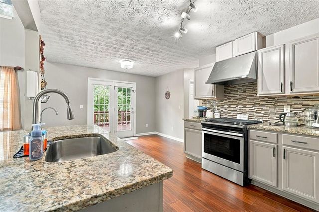 2542 Haynes Meadow Court, Grayson, GA 30017