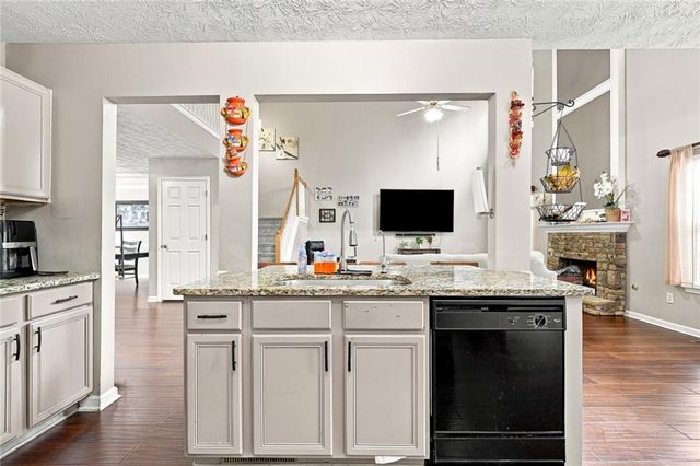 2542 Haynes Meadow Court, Grayson, GA 30017
