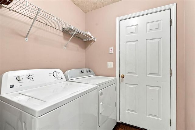 2542 Haynes Meadow Court, Grayson, GA 30017