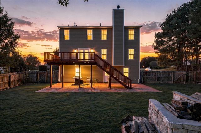 2542 Haynes Meadow Court, Grayson, GA 30017