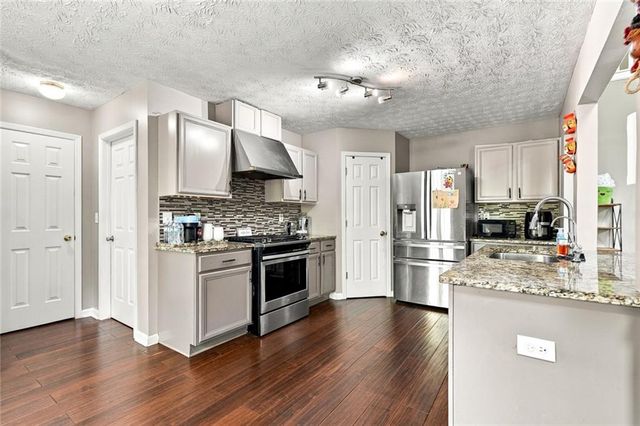 2542 Haynes Meadow Court, Grayson, GA 30017