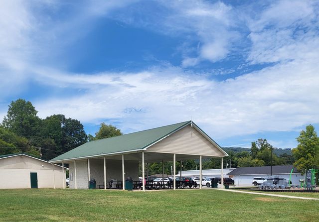 11305 Cape View, Soddy Daisy, TN 37379