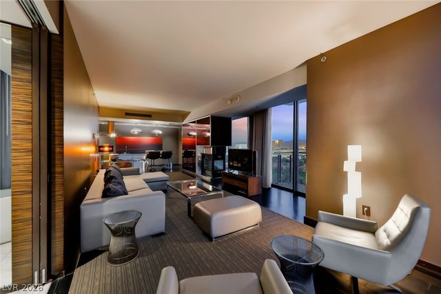 4381 West Flamingo Road 1221, Las Vegas, NV 89103