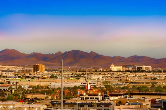 4381 West Flamingo Road 1221, Las Vegas, NV 89103