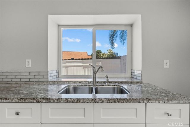 29620 Calle Edmundo, Menifee, CA 92586