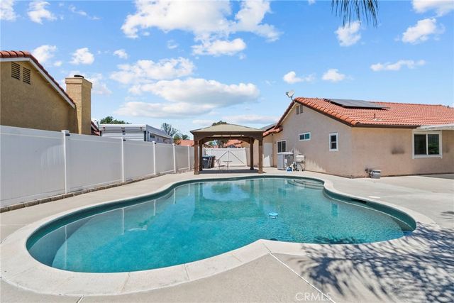 29620 Calle Edmundo, Menifee, CA 92586