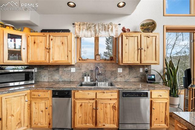 1996 Al Gulch Road, Jefferson, CO 80456