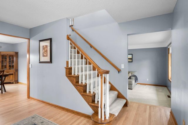 7640 Bowman Court, Inver Grove Heights, MN 55076