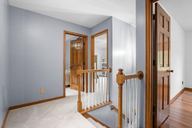 7640 Bowman Court, Inver Grove Heights, MN 55076