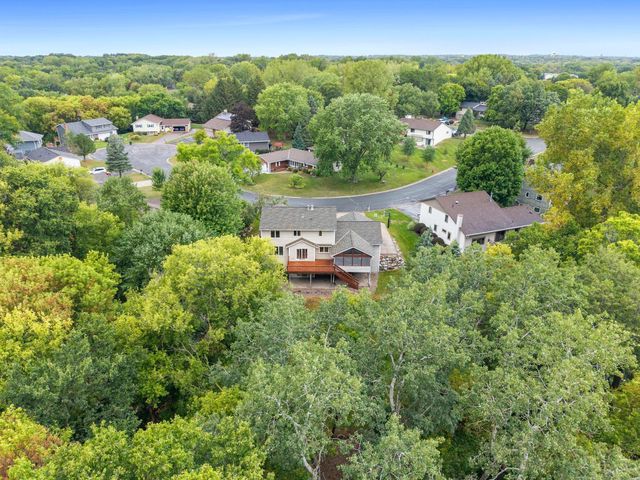 7640 Bowman Court, Inver Grove Heights, MN 55076