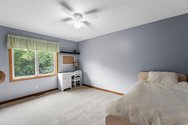 7640 Bowman Court, Inver Grove Heights, MN 55076