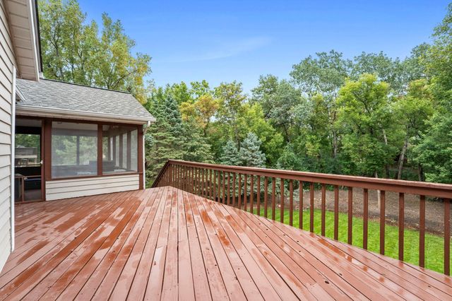 7640 Bowman Court, Inver Grove Heights, MN 55076