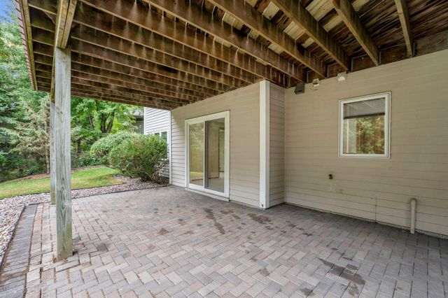 7640 Bowman Court, Inver Grove Heights, MN 55076