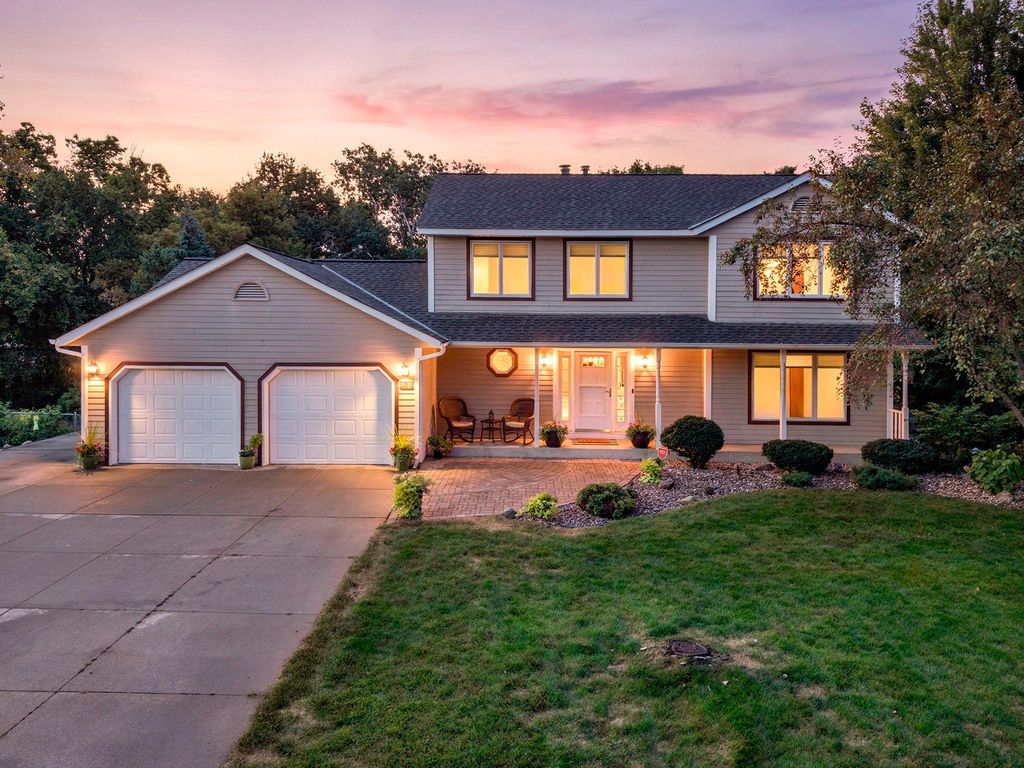 7640 Bowman Court, Inver Grove Heights, MN 55076 — exterior