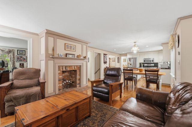 1 Timberlane, Plymouth, MA 02360